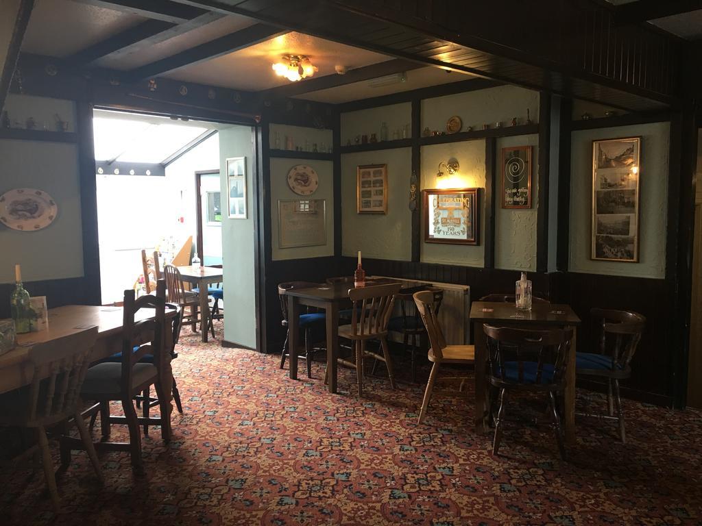 The Bugle Inn Экстерьер фото